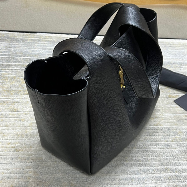 YSL BEA IN GRAINED LEATHER