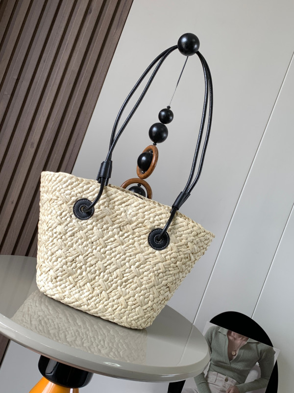 LOEWE Small Anagram Basket bag