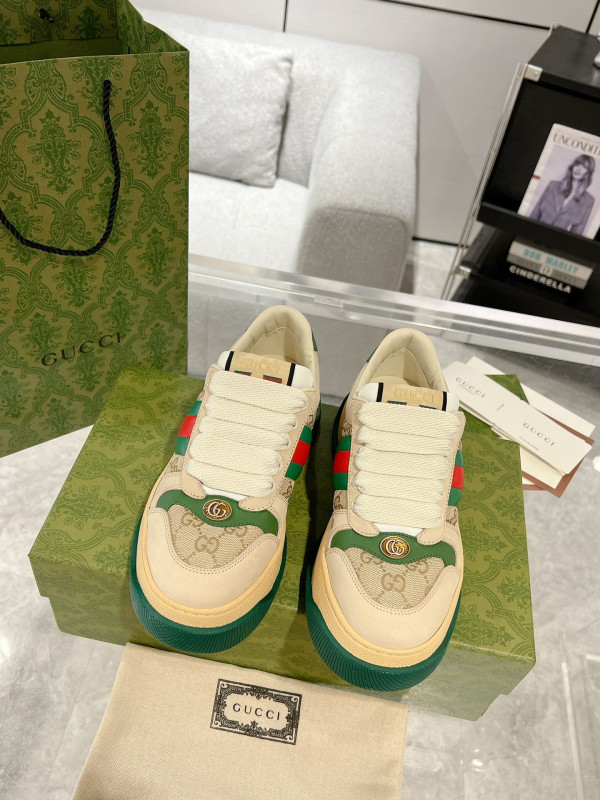 G*u*i sneaker