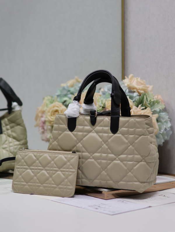 D*or medium toujours bag