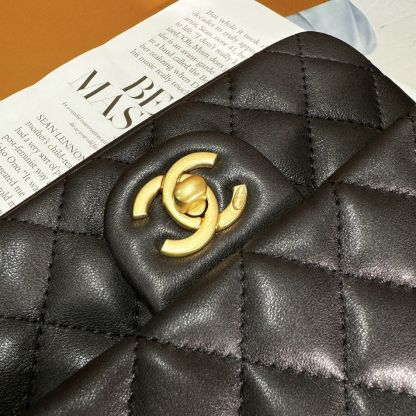 CL MINI FLAP BAG-12.5x17x5cm