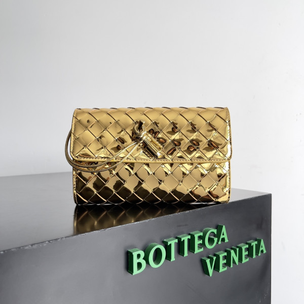 Bo*te*ga ve*ne*ta andiamo - 19*11.5*3cm