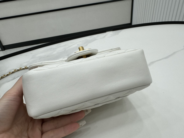 CL MINI FLAP BAG-12.5x17x5cm