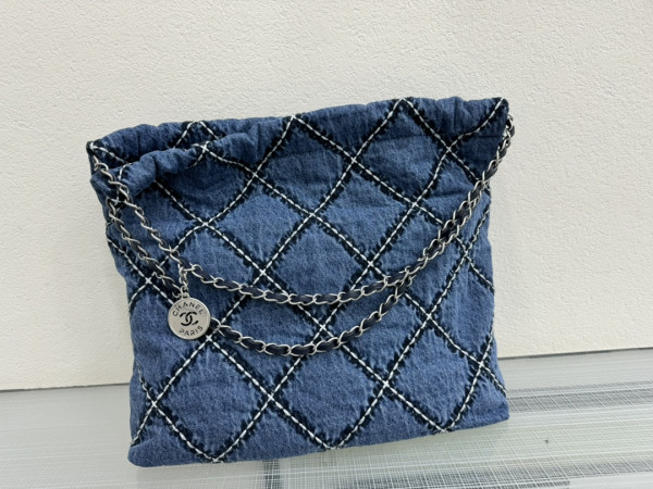 CL 22 HANDBAG -39*42*8cm