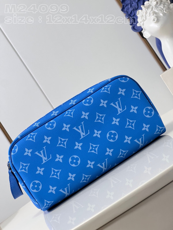 l**is V*t*n dopp kit -28*15*16.5cm