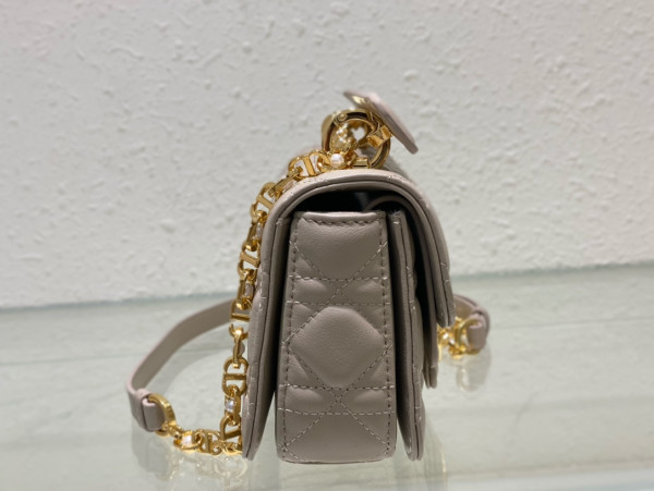 mini D*or jolie top handle bag-19 x 12 x 6 cm