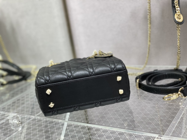 lady D*or - 17cm