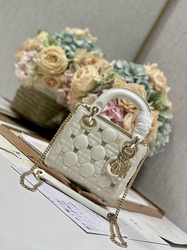 lady D*or - 17cm