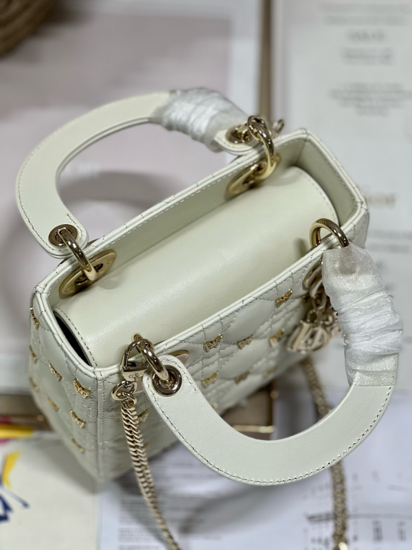 lady D*or - 17cm