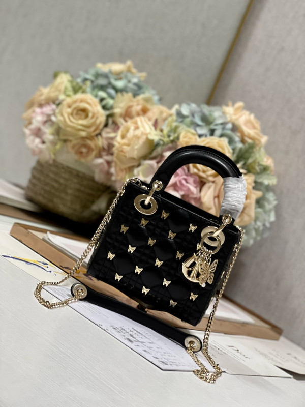 lady D*or - 17cm