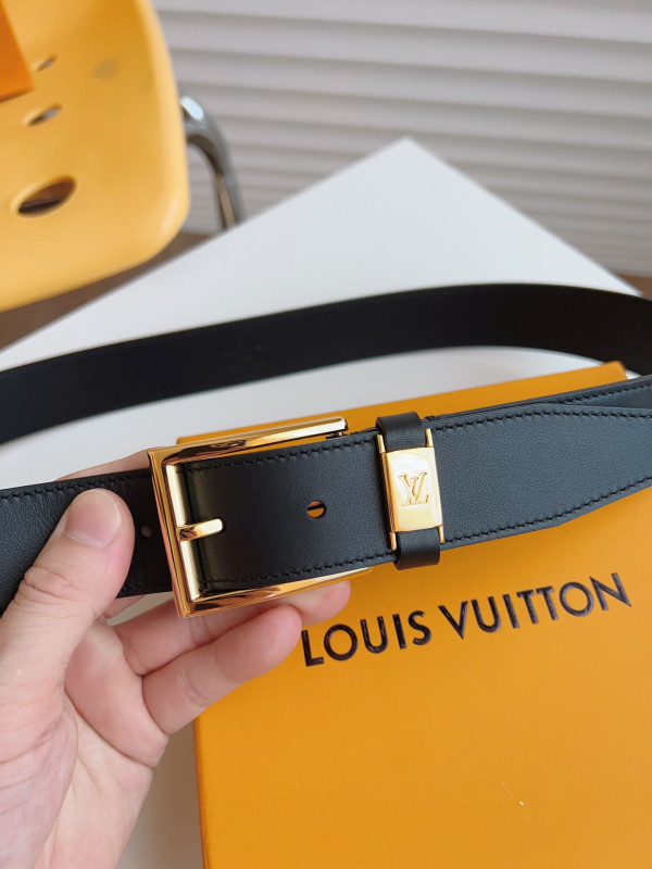 l**is V*t*n belt