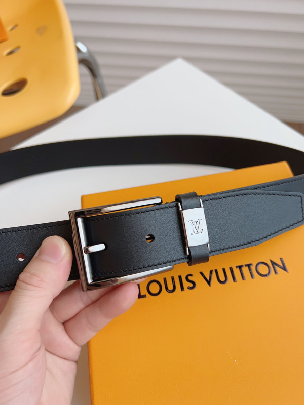 l**is V*t*n belt