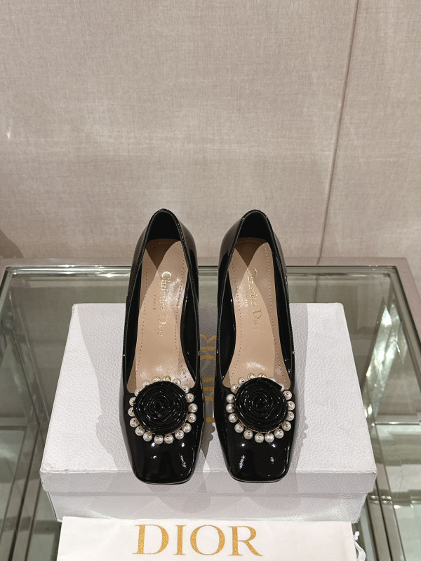 D*or heels