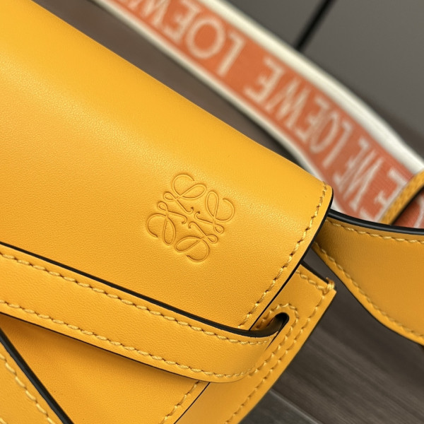 LOEWE GATE BAG-21*12.5*9.5cm