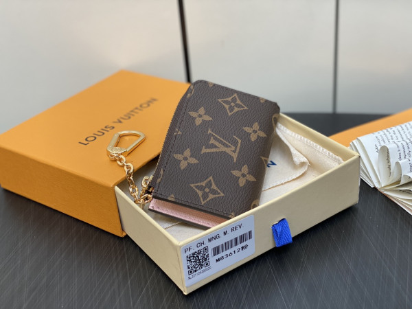 l**is V*t*n noa wallet-11*7*1.5cm