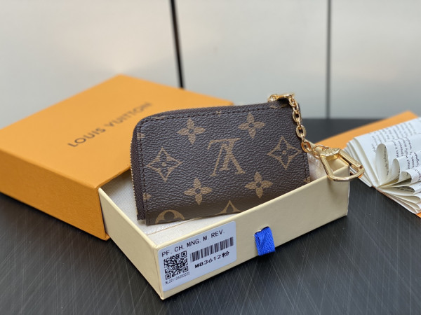 l**is V*t*n noa wallet-11*7*1.5cm