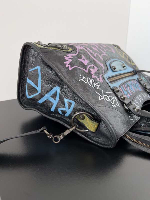 Balenciag Graffiti Classic City-38*14*24CM