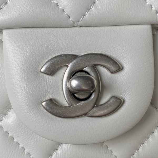 CL FLAP BAG 20CM