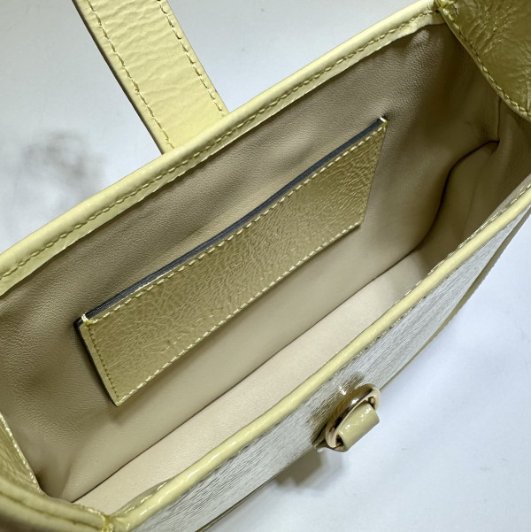 G*u*i jackie shoulder bag-19.5*18*3.5cm