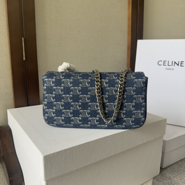 Ce**e chain shoulder bag triomphe