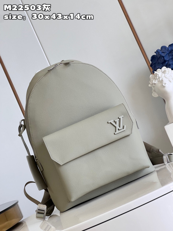 l**is V*t*n takeoff backpack
