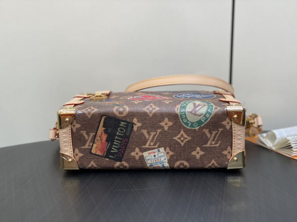 l**is V*t*n side trunk pm-21*14*6cm