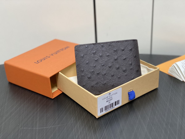 l**is V*t*n multiple wallet-11.5*9*1.5cm
