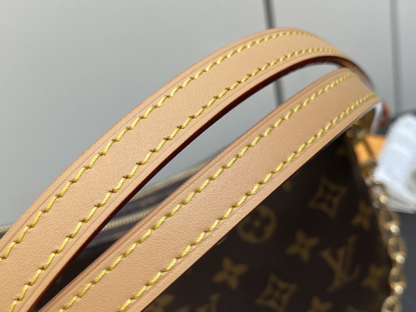 l**is V*t*n liv pochette double -9.6*5.3*2.6cm