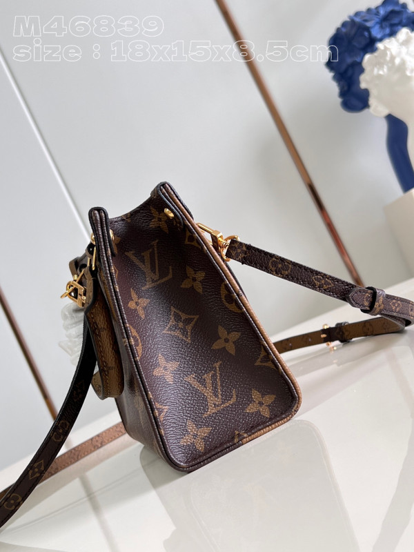 l**is V*t*n onthego bb-18*15*8.5cm