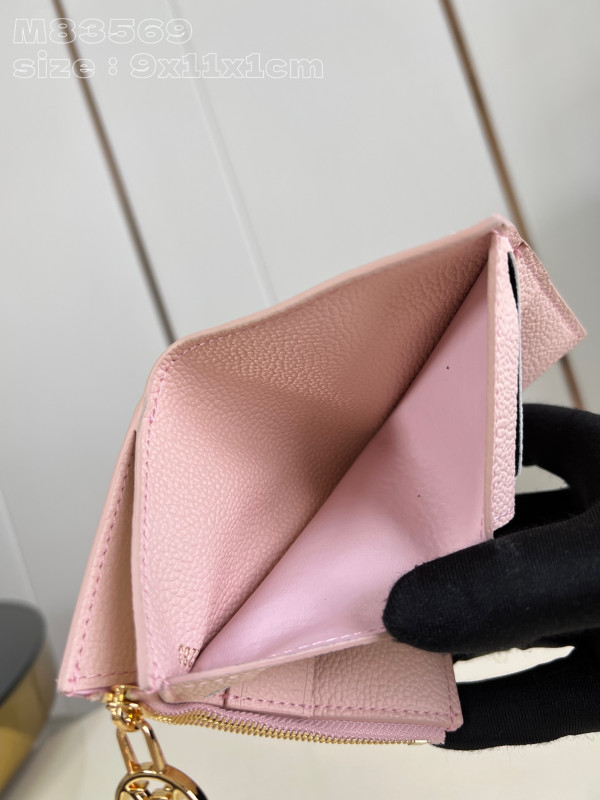 l**is V*t*n lisa wallet - 9*11.5*1.5cm