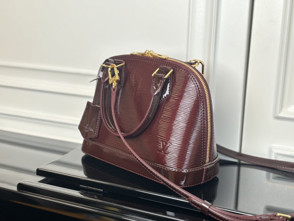l**is V*t*n alma bb-23.5*17.5*11.5cm