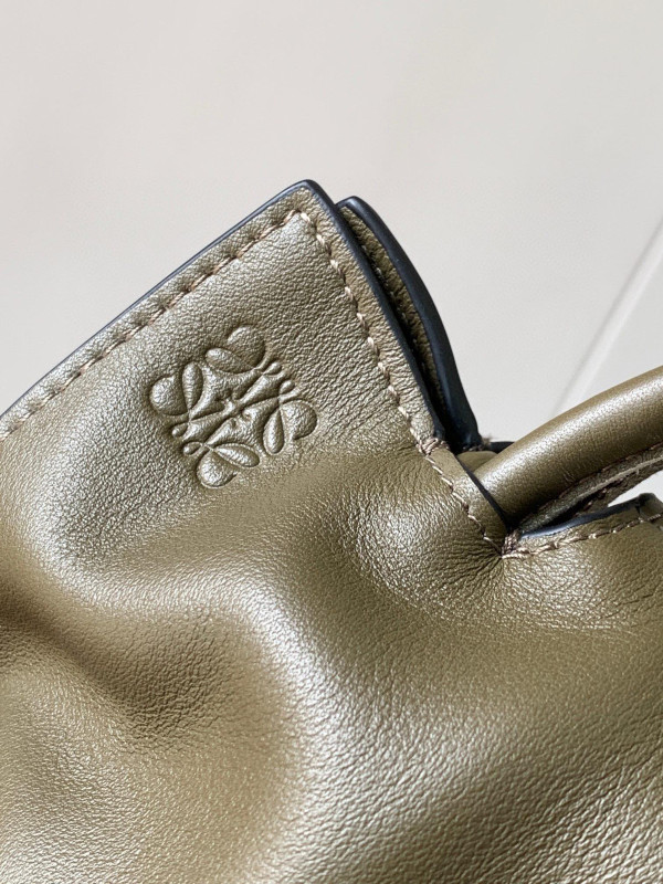 LOEWE Mini Flamenco clutch-23*18*9cm