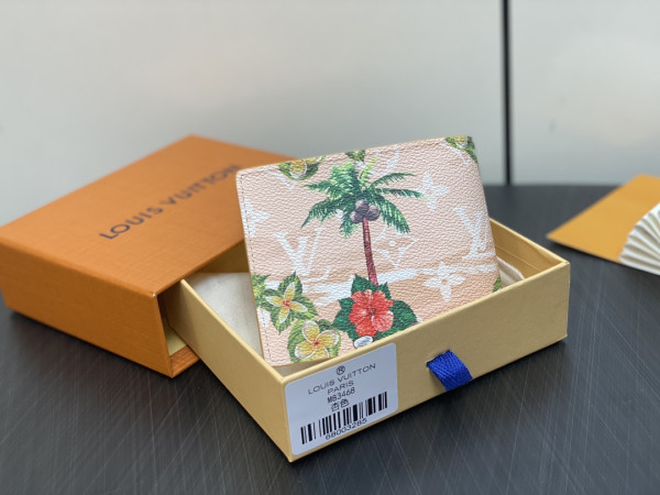 l**is V*t*n slender wallet-11*8.5*2cm