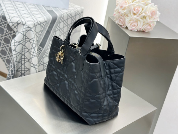 medium D*or toujours bag-28.5*21*19cm