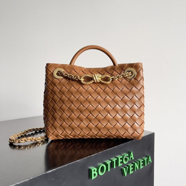 Bo*te*ga ve*ne*ta small andiamo-25*22*10.5cm