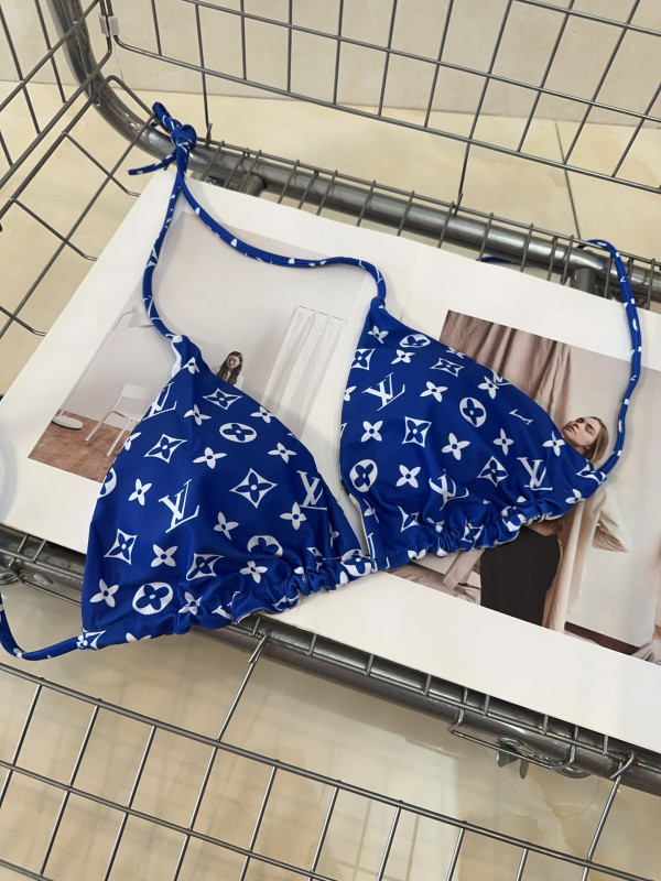 l**is V*t*n swimsuit