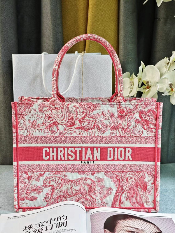 medium D*or book tote-36*18*28cm