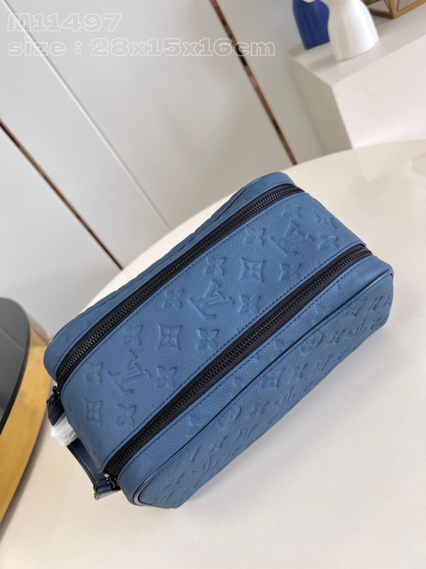 l**is V*t*n locker dopp kit bag-23*13*12cm