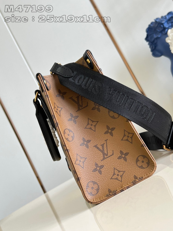 l**is V*t*n onthego pm-25*19*11.5cm