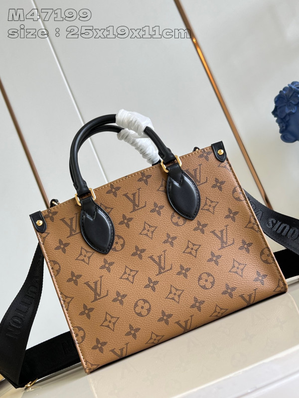 l**is V*t*n onthego pm-25*19*11.5cm