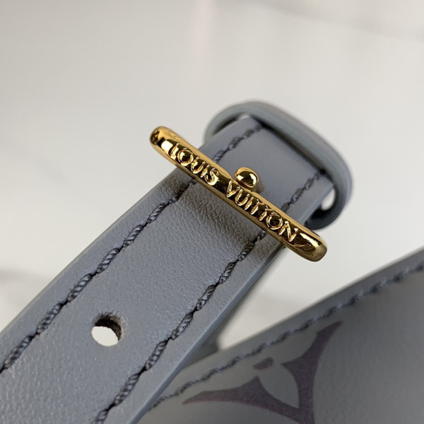 l**is V*t*n onthego pm-25*19*11.5cm