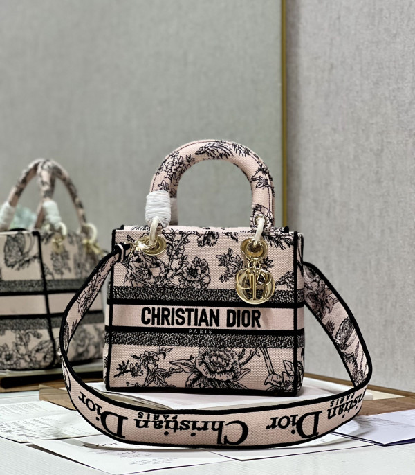 D*or medium lady d-lite bag